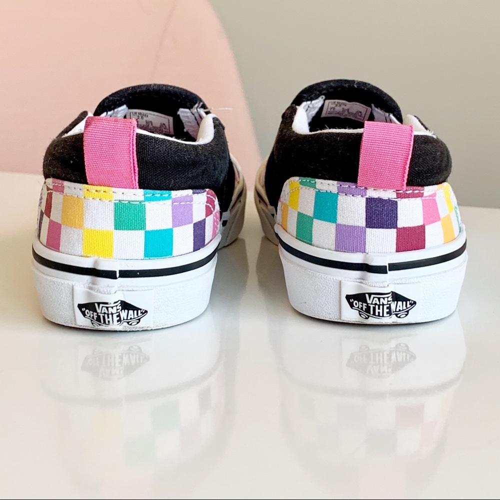 Vans Rainbow Checkered Slip On Sneaker - 2 - Picture 3 of 9